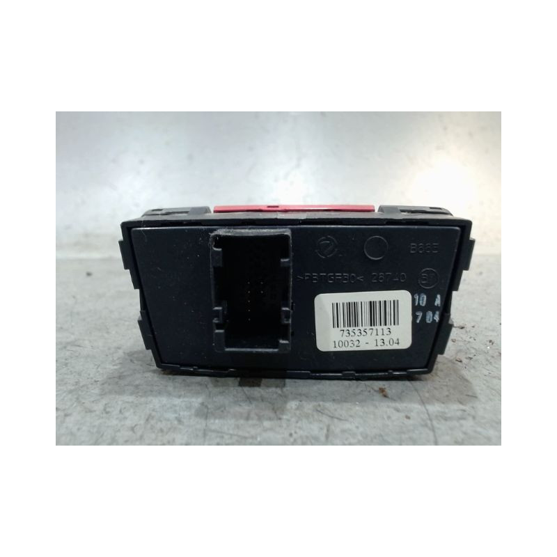BOUTON DE WARNING FIAT PANDA
