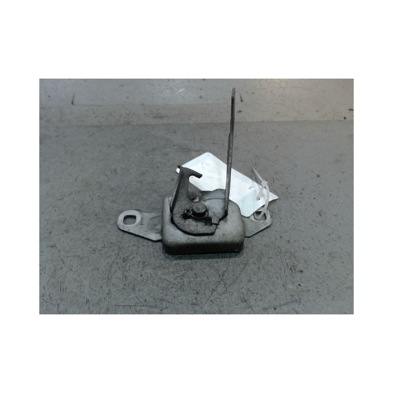 SERRURE CAPOT DACIA DUSTER