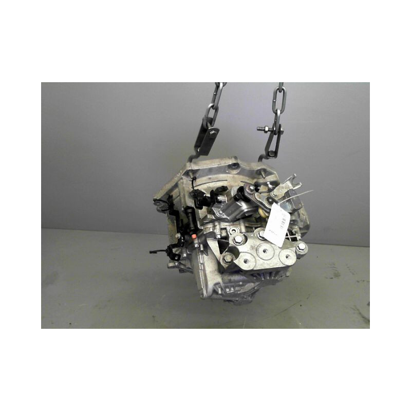 BOITE A VITESSE MECANIQUE OPEL ASTRA 1.6 CDTi 