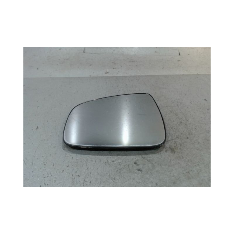 GLACE RETROVISEUR EXT G DACIA SANDERO