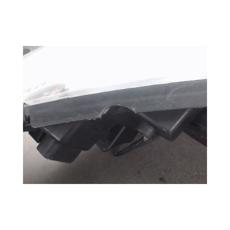 PHARE GAUCHE PEUGEOT 407
