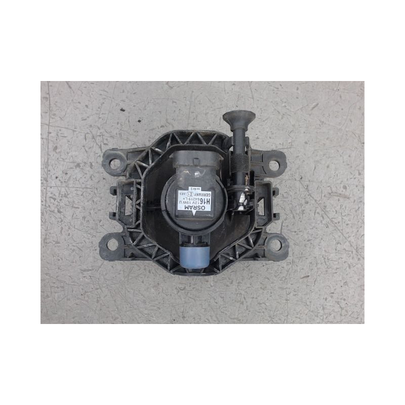 PHARE ANTIBROUILLARD AVANT GAUCHE RENAULT CAPTUR