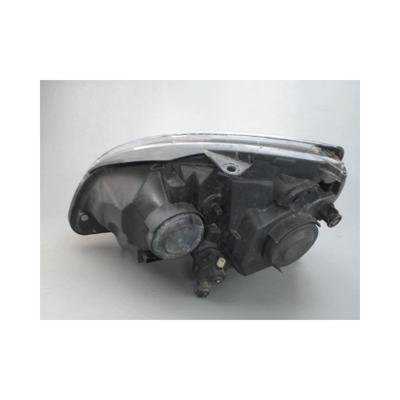 PHARE DROIT RENAULT CLIO