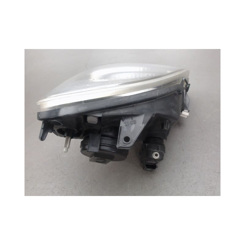 PHARE GAUCHE RENAULT KANGOO