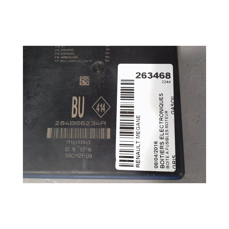 BOITE A FUSIBLES RENAULT MEGANE