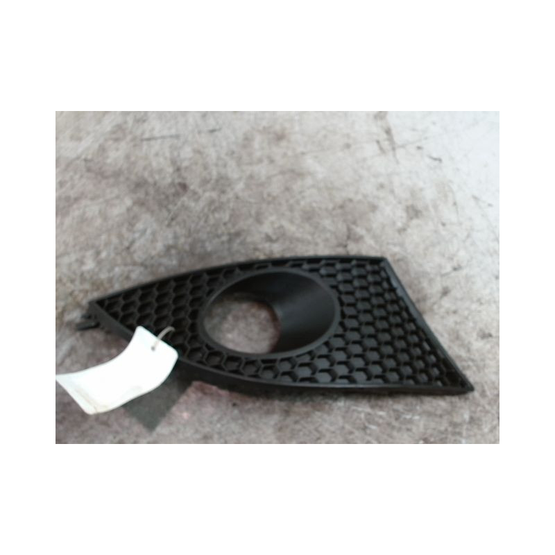 OBTURATEUR PHARE ADDITIONNEL PARE-CHOC AVD SEAT ALTEA