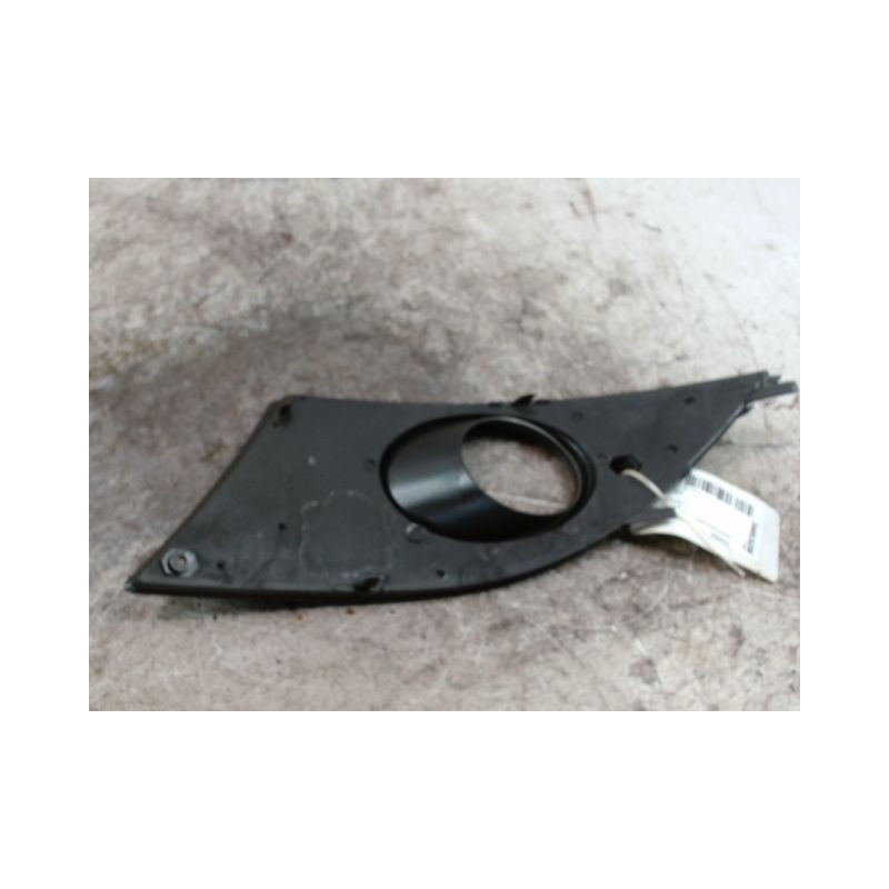 OBTURATEUR PHARE ADDITIONNEL PARE-CHOC AVD SEAT ALTEA