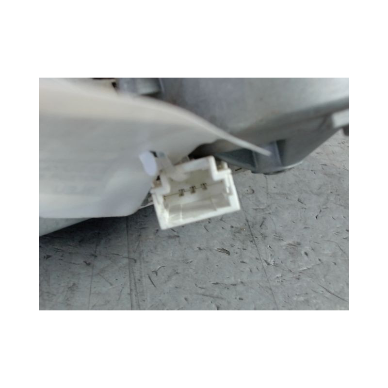 MOTEUR ESSUIE-GLACE ARRIERE RENAULT SCENIC II PH2 2006-