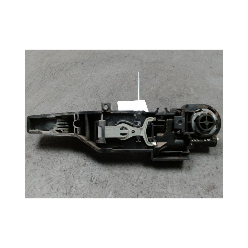 POIGNEE EXTERIEURE PORTE AVANT DROIT RENAULT KANGOO