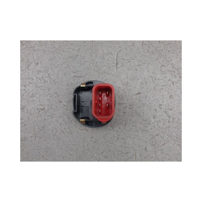 COMMANDE LEVE-GLACE PORTE AVD FORD FUSION