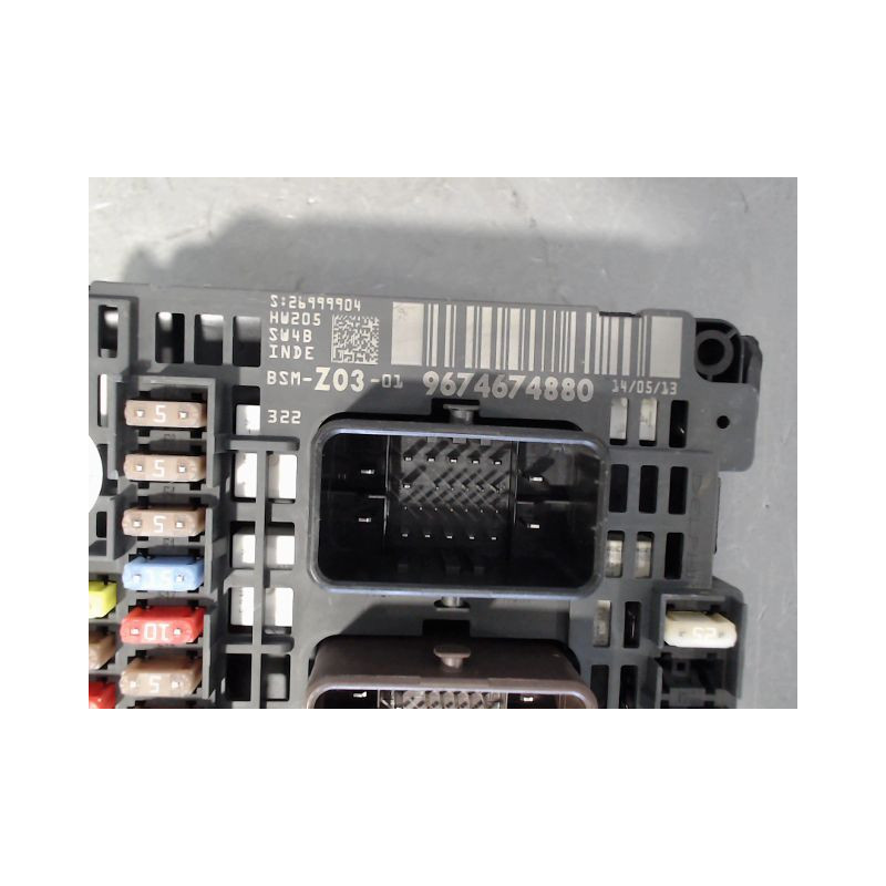 BOITE A FUSIBLES CITROEN C4 PICASSO