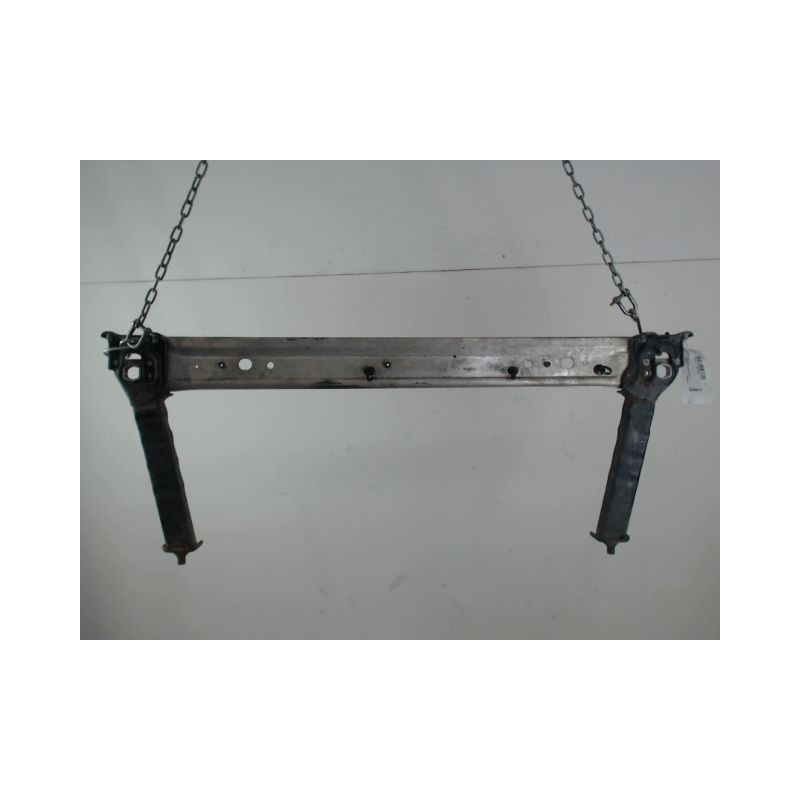 TRAVERSE INFERIEURE ARMATURE AVANT RENAULT MEGANE