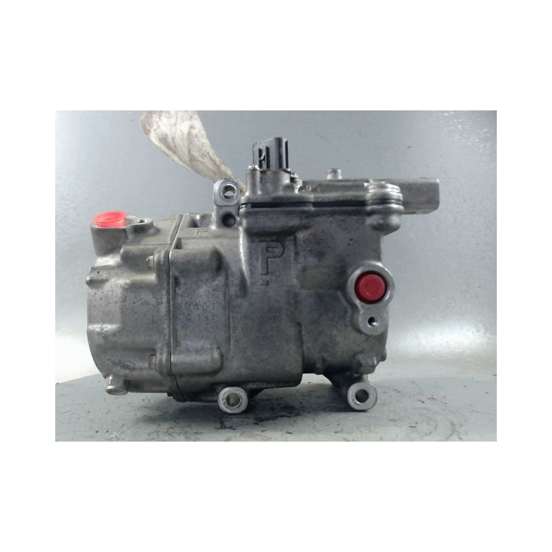 COMPRESSEUR AIR CONDITIONNE TOYOTA PRIUS 2004-