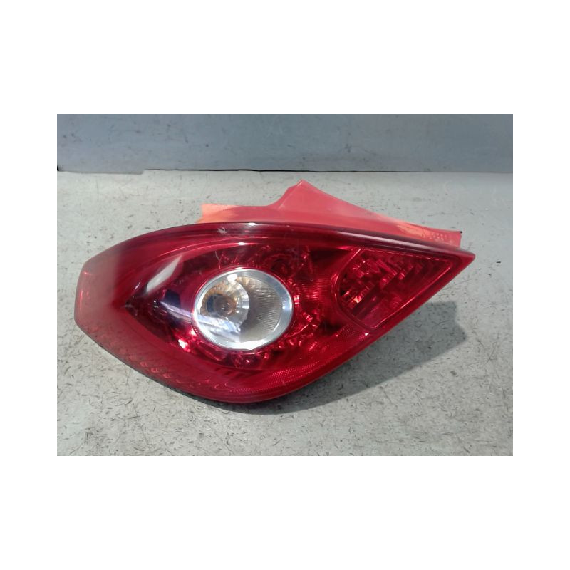 FEU ARRIERE GAUCHE  OPEL CORSA 06-09