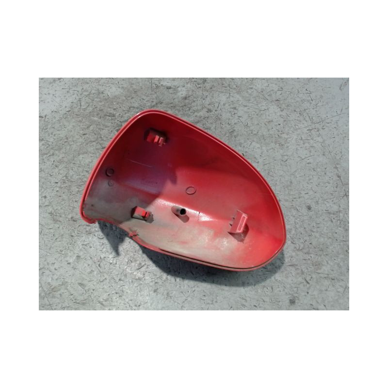 CARENAGE RETROVISEUR EXTERIEUR DROIT OPEL CORSA 06-09