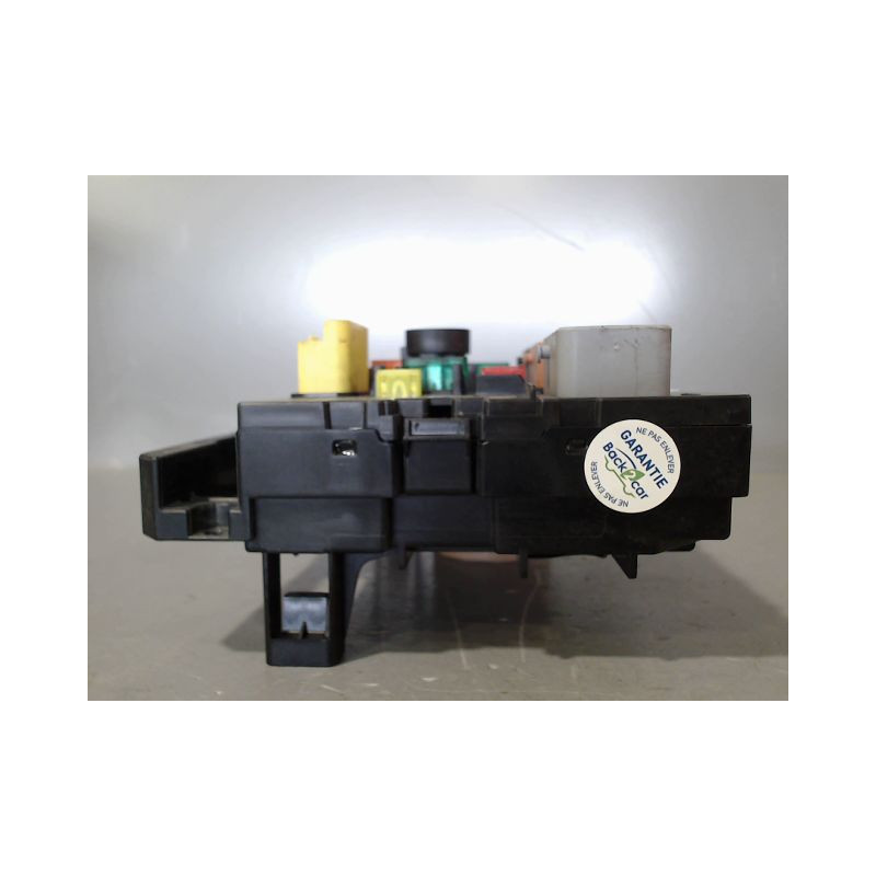 BOITE A FUSIBLES PEUGEOT 307 SW Phase 2 2005-2008