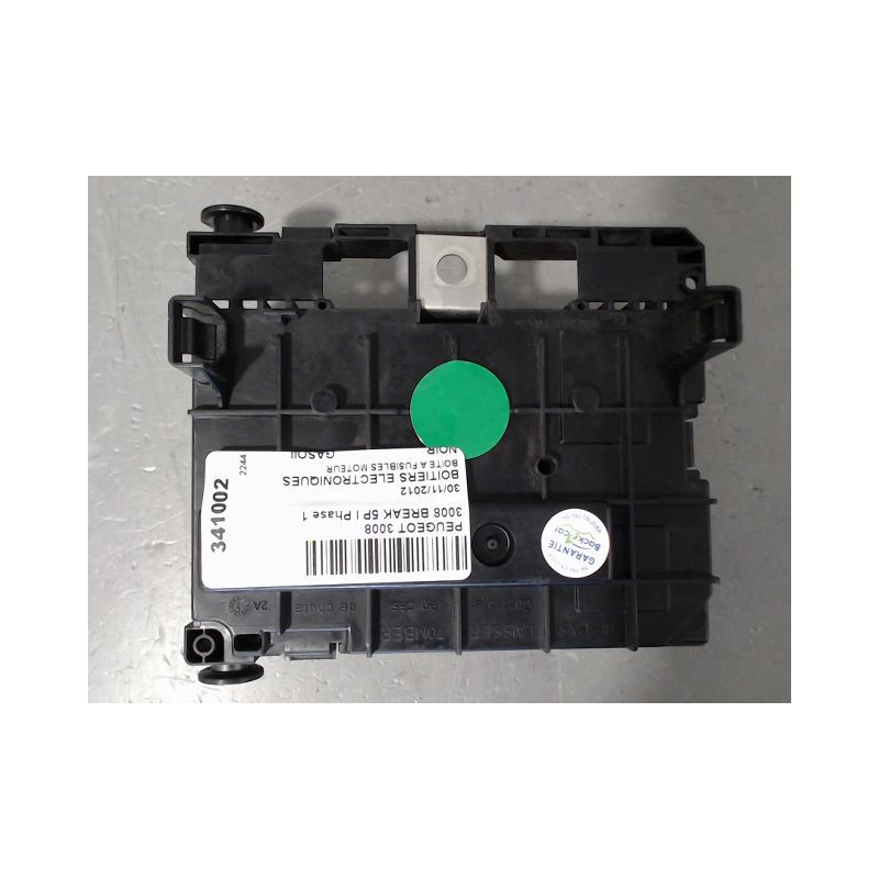 BOITE A FUSIBLES PEUGEOT 3008 BREAK I Phase 1 2009-2013