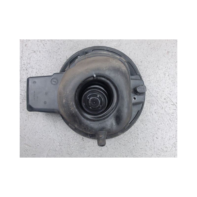 VOLET DE TRAPPE CARBURANT VOLKSWAGEN GOLF