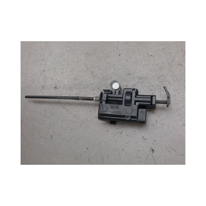 ACTIONNEUR TRAPPE CARBURANT RENAULT CLIO