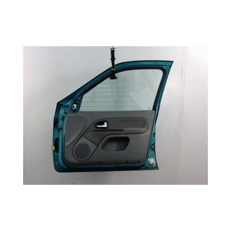 PORTE AVANT DROIT RENAULT CLIO