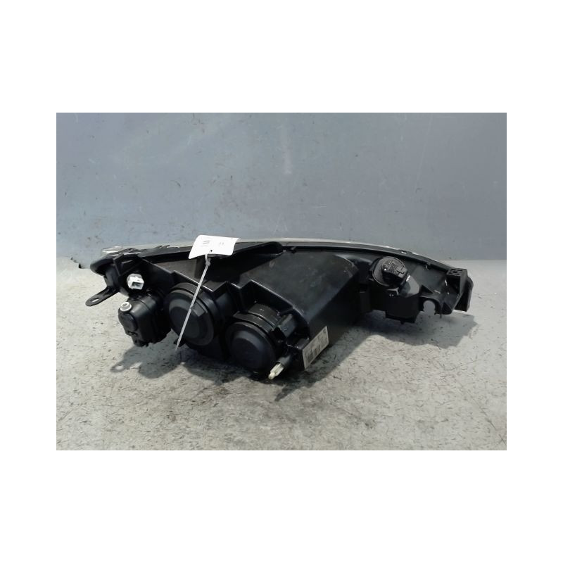 PHARE GAUCHE PEUGEOT 206 3P