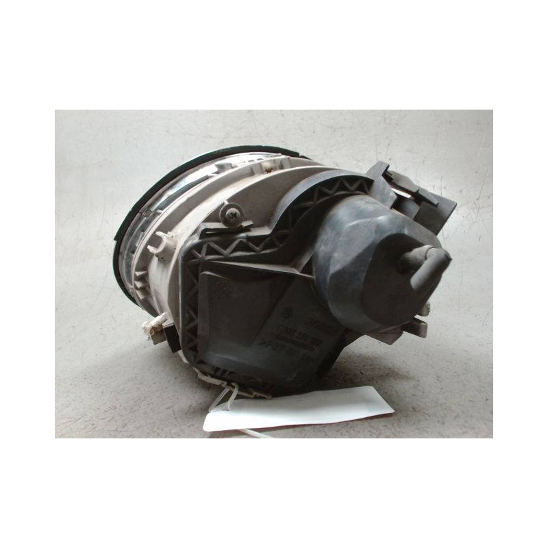 PHARE GAUCHE VOLKSWAGEN NEWBEETLE