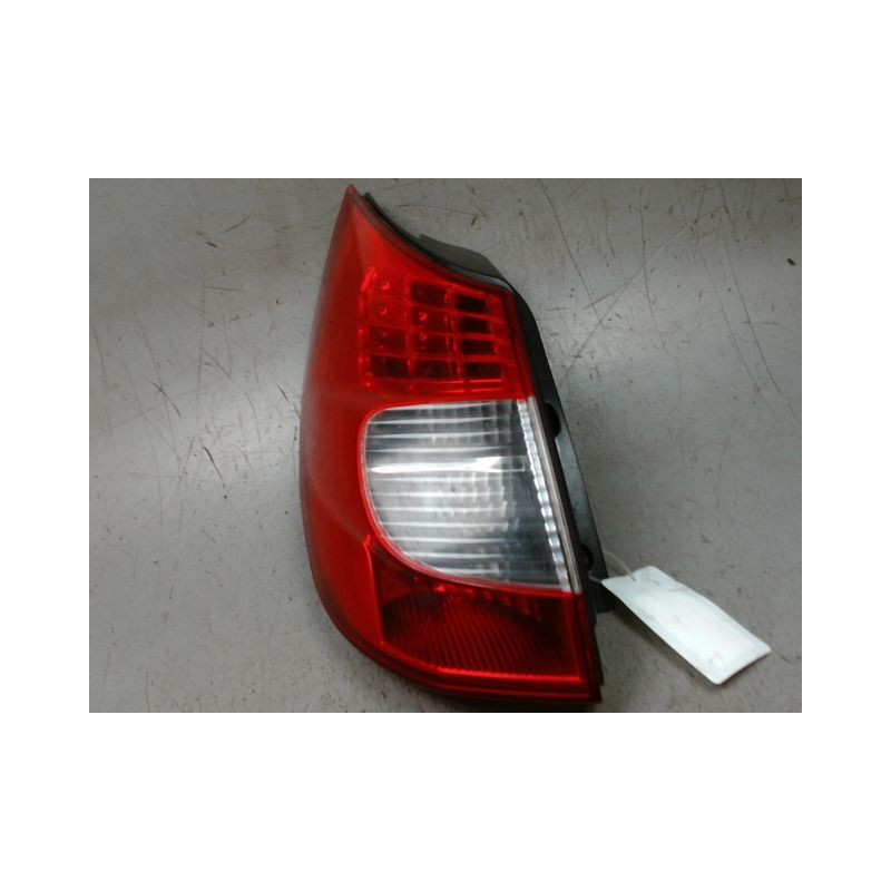 FEU ARRIERE GAUCHE  RENAULT SCENIC II PH2 2006-