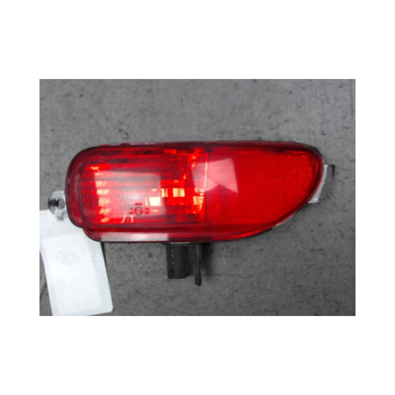 FEU DE PARE-CHOC ARRIERE DROIT OPEL CORSA 2000-8.2003