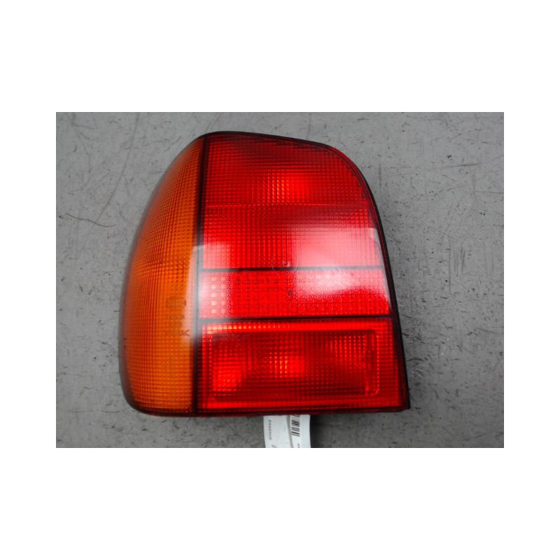 FEU ARRIERE GAUCHE  VOLKSWAGEN POLO