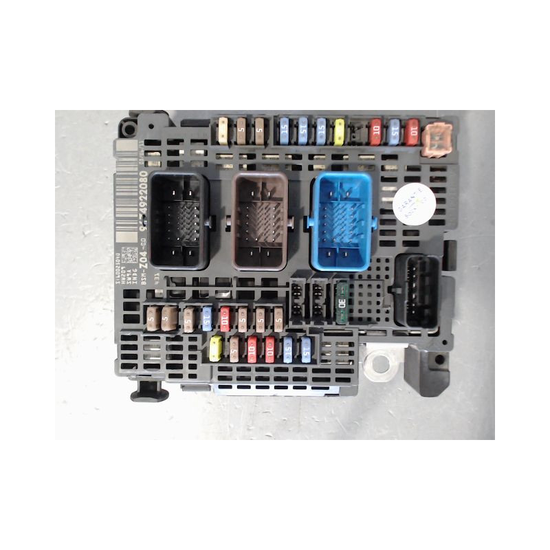 BOITE A FUSIBLES PEUGEOT 508 2010-