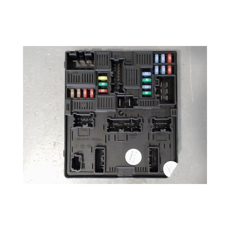BOITE A FUSIBLES RENAULT MEGANE IV PHASE 1 2015-