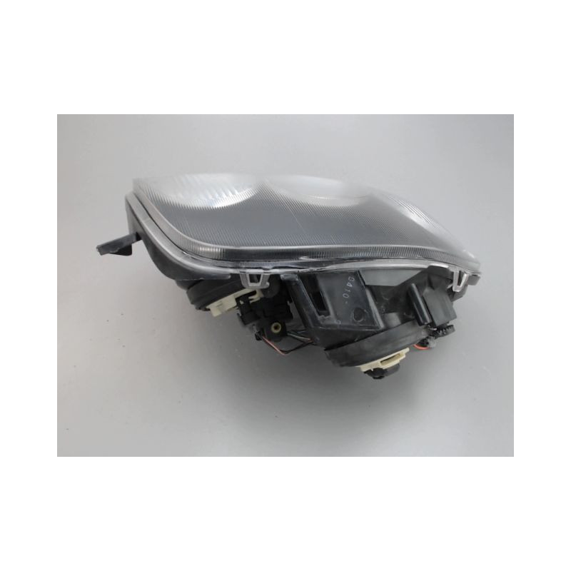 PHARE DROIT RENAULT CLIO