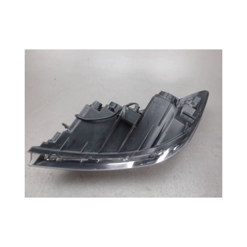 PHARE DROIT KIA CEE-D
