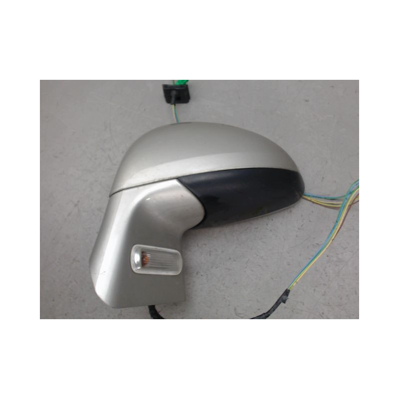 RETROVISEUR EXTERIEUR ELECTRIQUE GAUCHE CITROEN C4