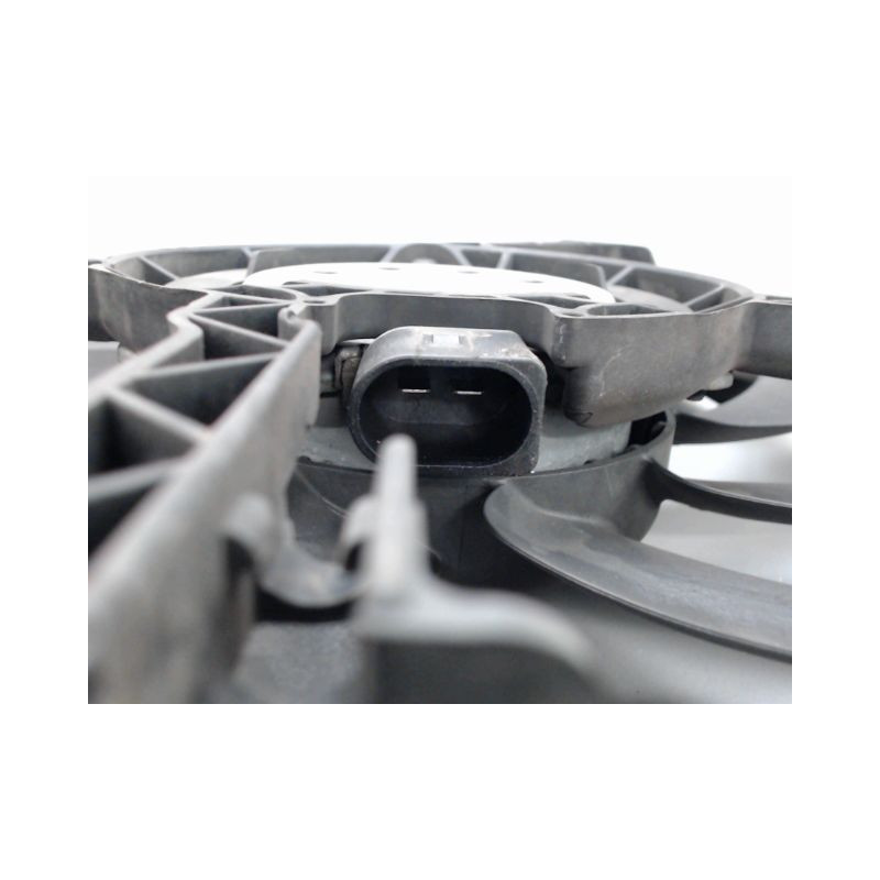 MOTEUR VENTILATEUR RADIATEUR AUDI A4
