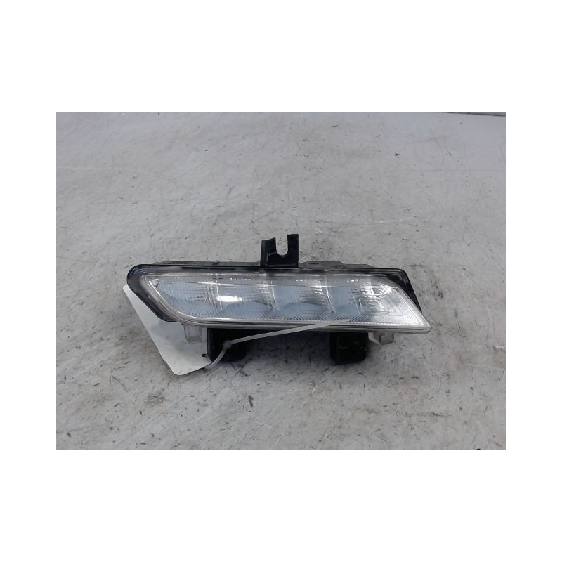 FEUX AVD RENAULT CAPTUR