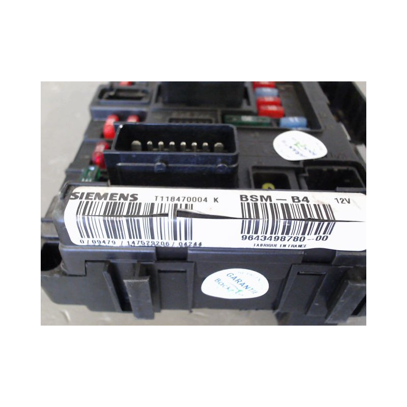 BOITE A FUSIBLES CITROEN C3 PLURIEL CABRIO 2P I Phase 1 2003-2008