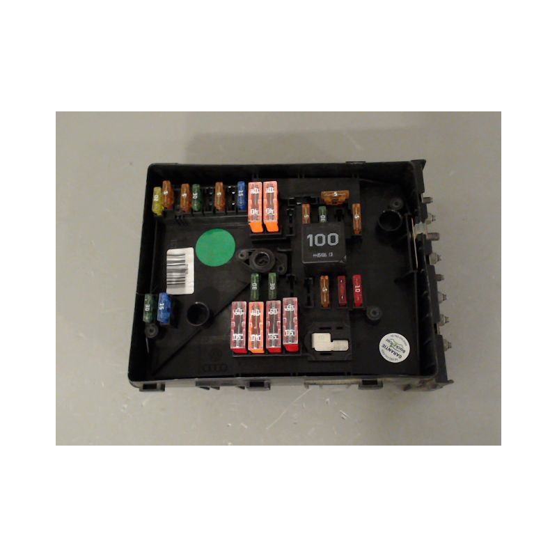 BOITE A FUSIBLES AUDI A3 SPORTBACK II Phase 1 (8P) 2004-2008
