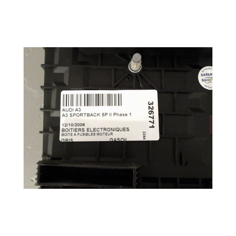 BOITE A FUSIBLES AUDI A3 SPORTBACK II Phase 1 (8P) 2004-2008