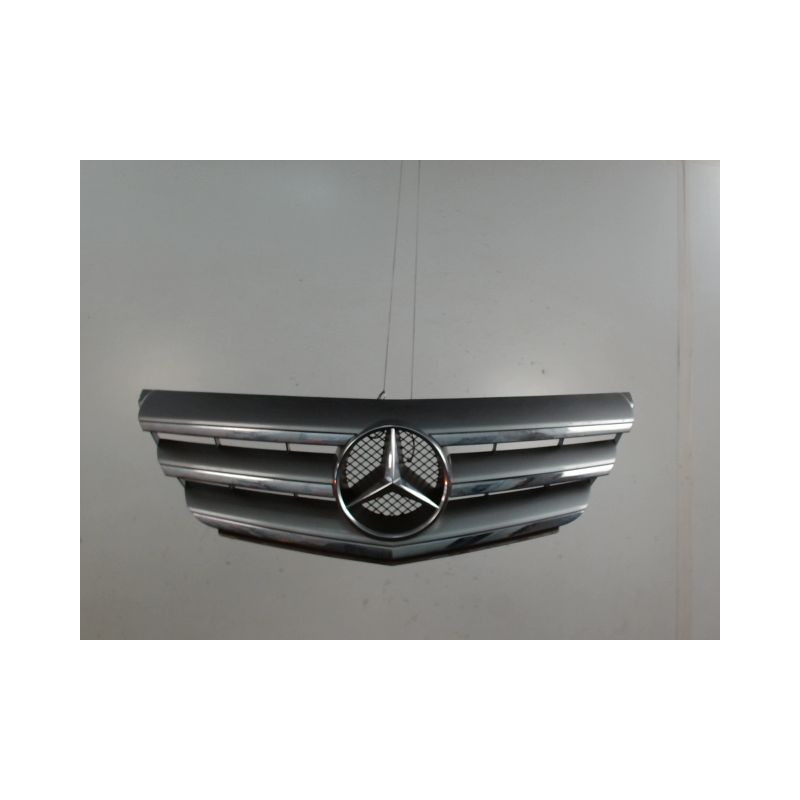 CALANDRE MERCEDES CLASSE B