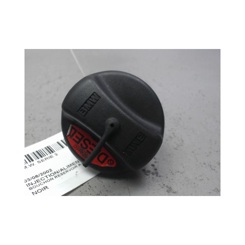 BOUCHON RESERVOIR A CARBURANT B.M.W. SERIE 3