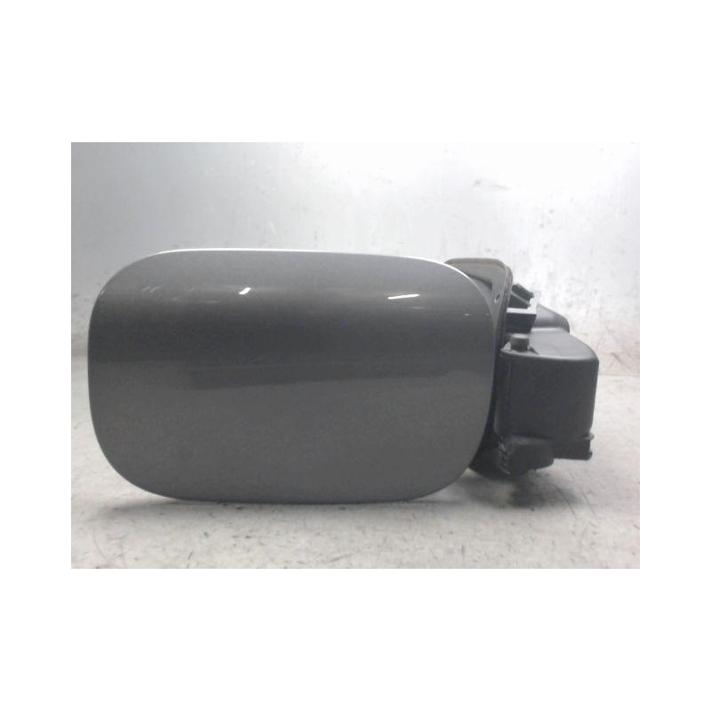 VOLET DE TRAPPE CARBURANT MERCEDES CLA