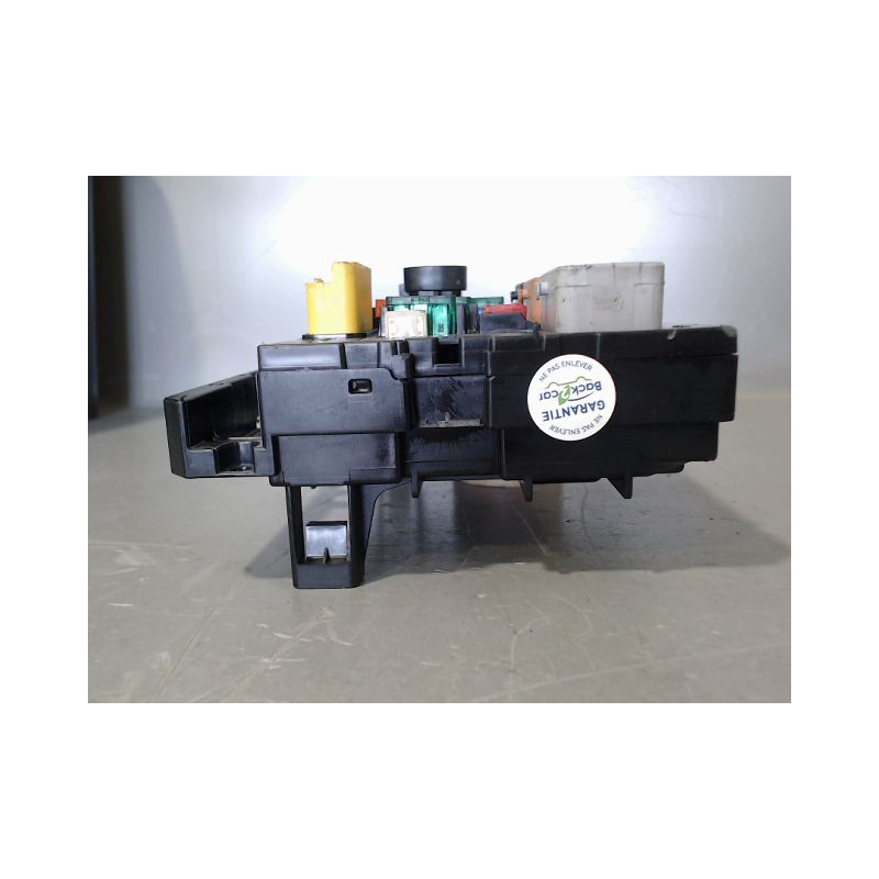 BOITE A FUSIBLES PEUGEOT 207 2006-2013