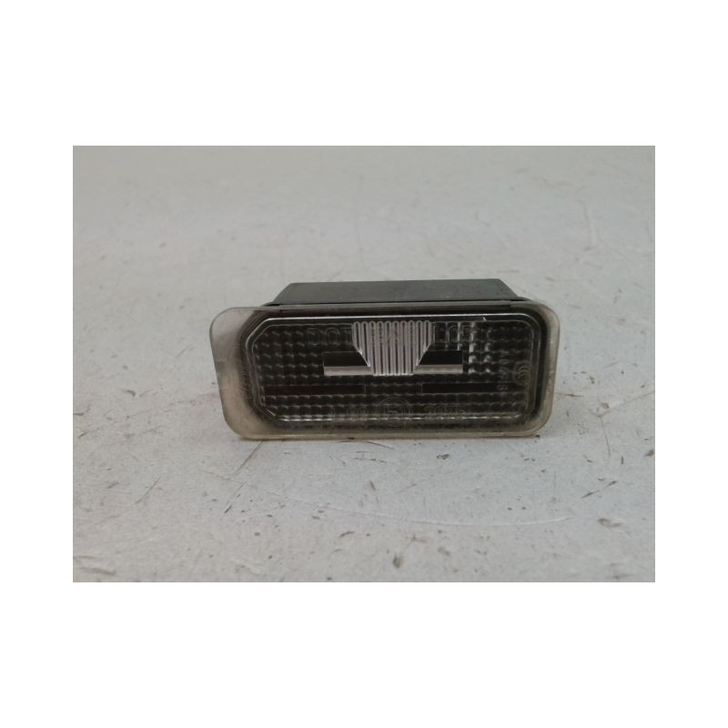 ECLAIREUR PLAQUE DE POLICE GAUCHE FORD FIESTA 2010-