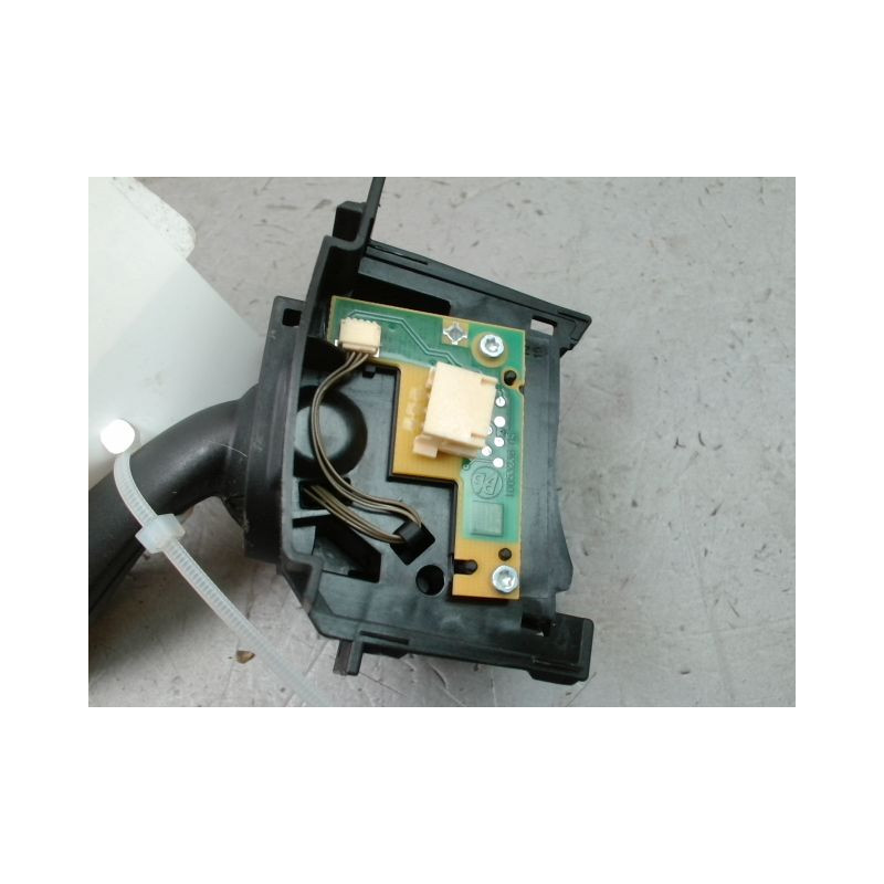 COMMANDE CLIGNOTANT FORD C-MAX