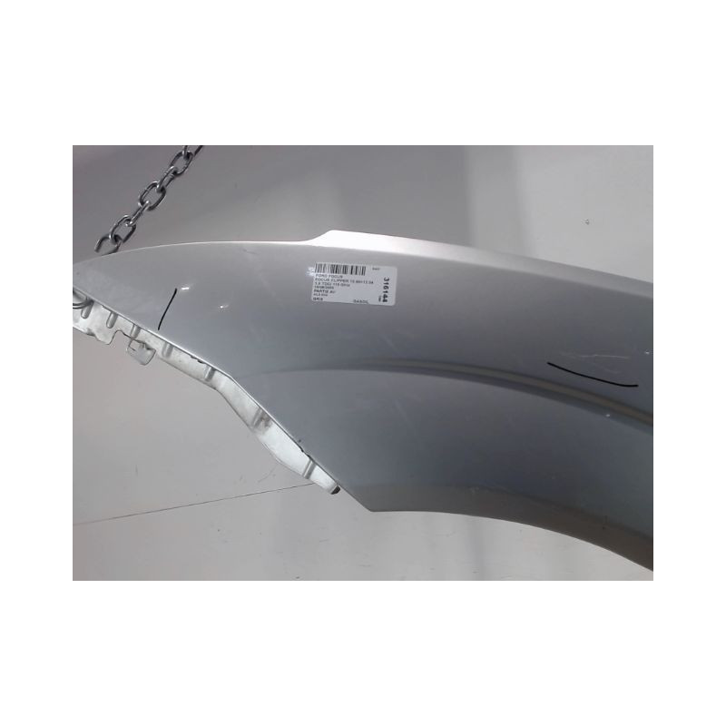 AILE AVANT GAUCHE FORD FOCUS CLIPPER 98-04