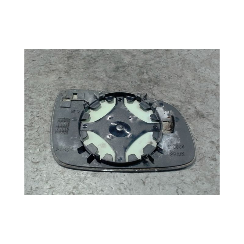 GLACE RETROVISEUR EXT G VOLKSWAGEN POLO 99-2001