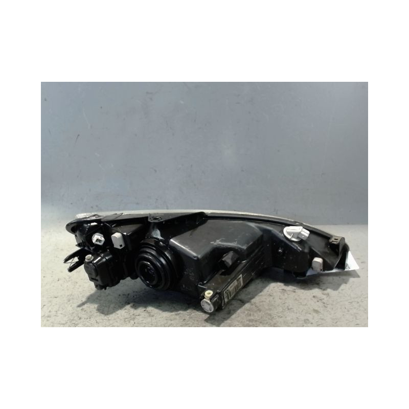 PHARE GAUCHE PEUGEOT 206 5P