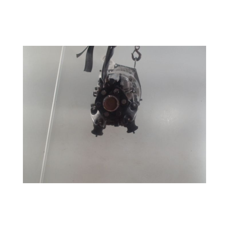 BOITE A VITESSE MECANIQUE B.M.W. SERIE 1 118 d