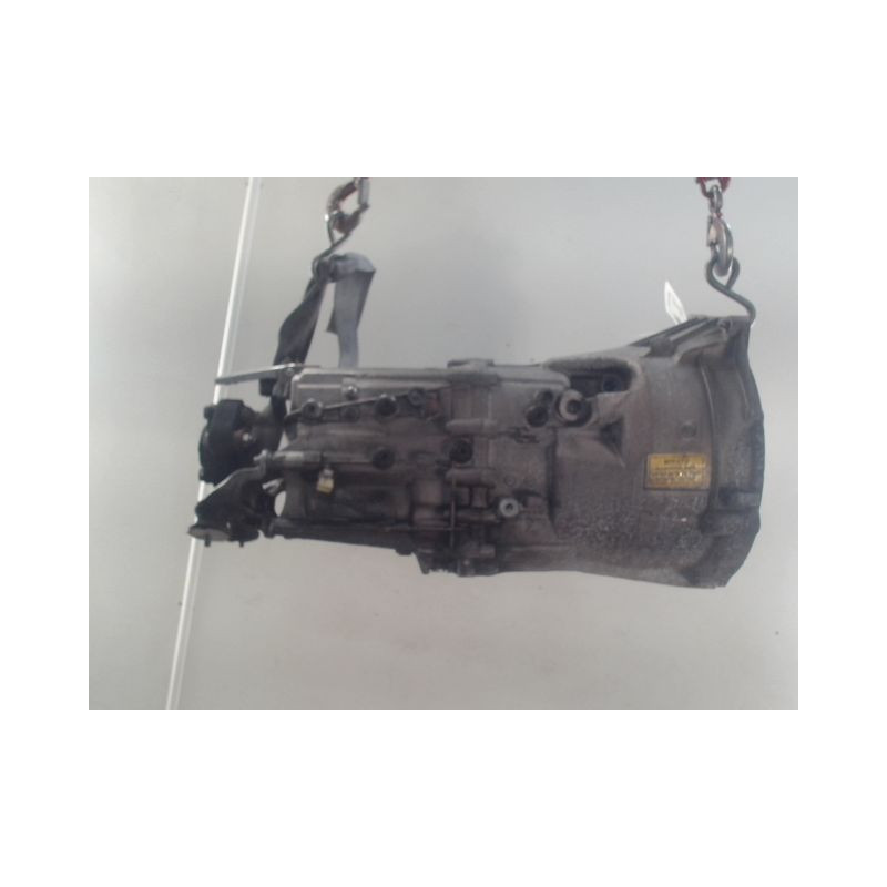 BOITE A VITESSE MECANIQUE B.M.W. SERIE 1 118 d
